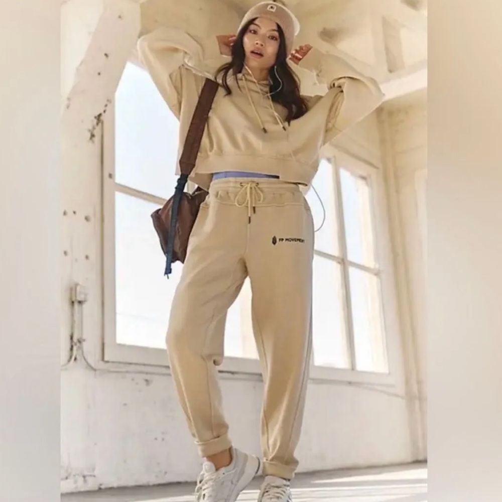 Free People Movement Undefeated Set - magnolia ivory - small